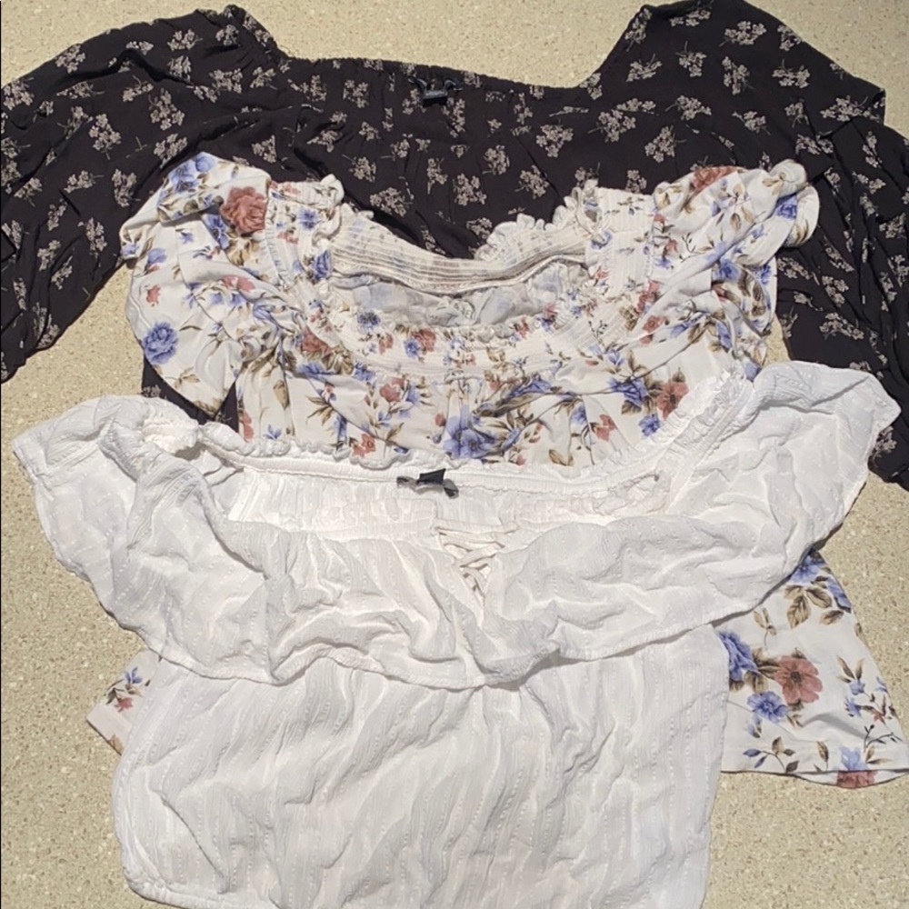 Off the Shoulder American Eagle Shirts